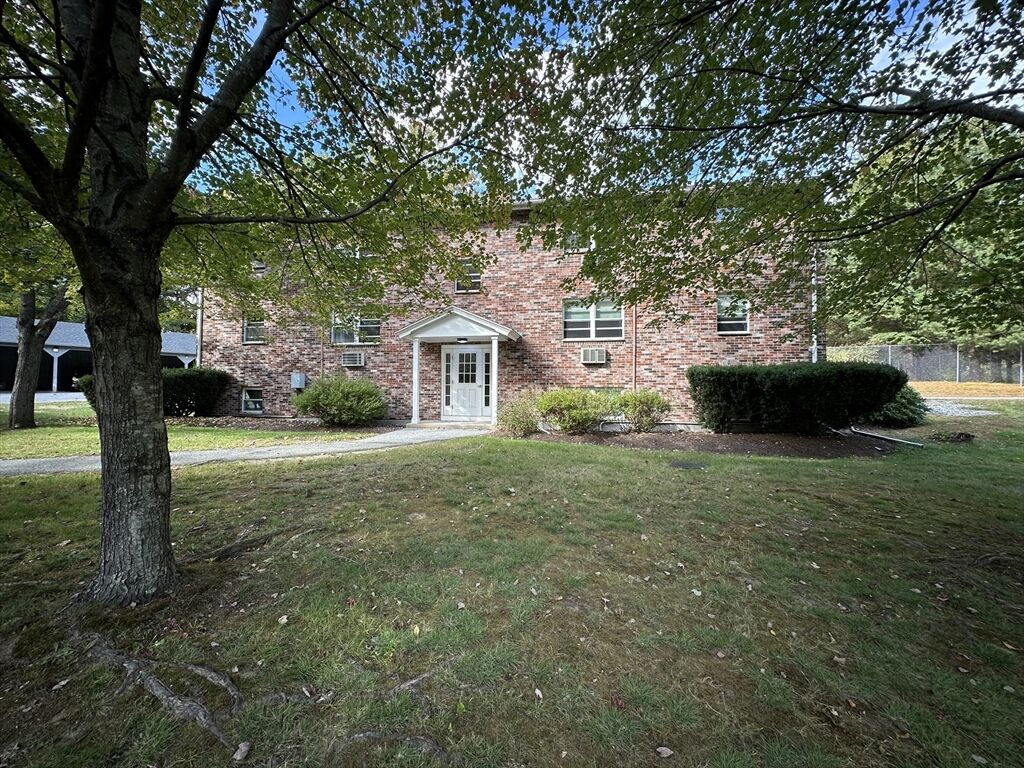 Property Photo:  85 Hosmer Street D-6  MA 01720 