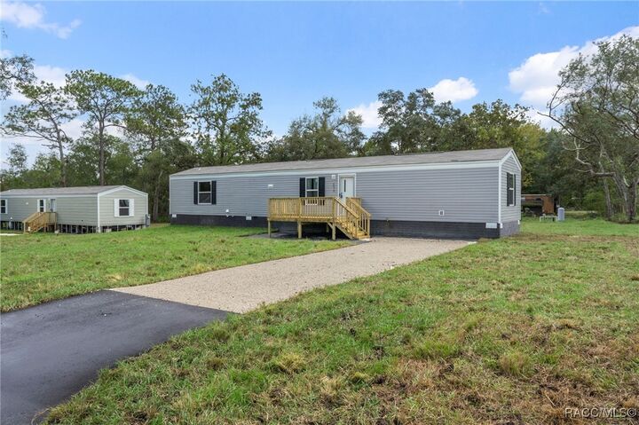 Property Photo: 6470 W Akazian Lane FL 34448