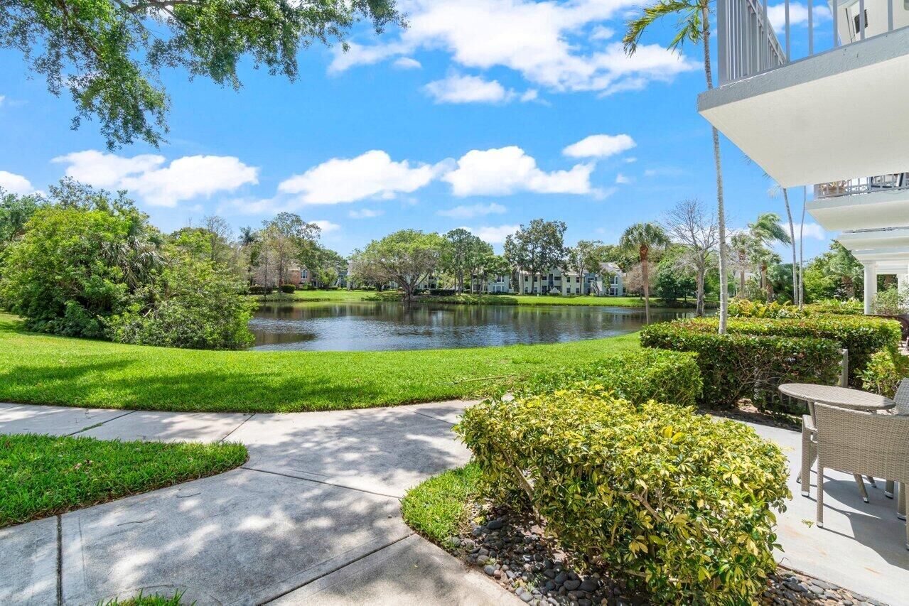 Property Photo: 2040 Alta Meadows Lane 1612 FL 33444