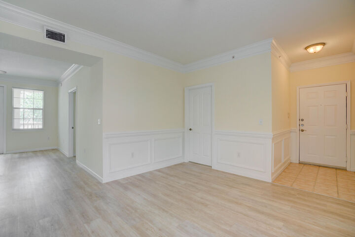 Property Photo:  224 Murcia Drive 201  FL 33458 