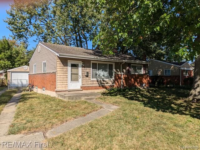 Property Photo: 247 Hecht Drive MI 48071