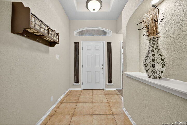 Property Photo: 5906 Onyx Way TX 78222