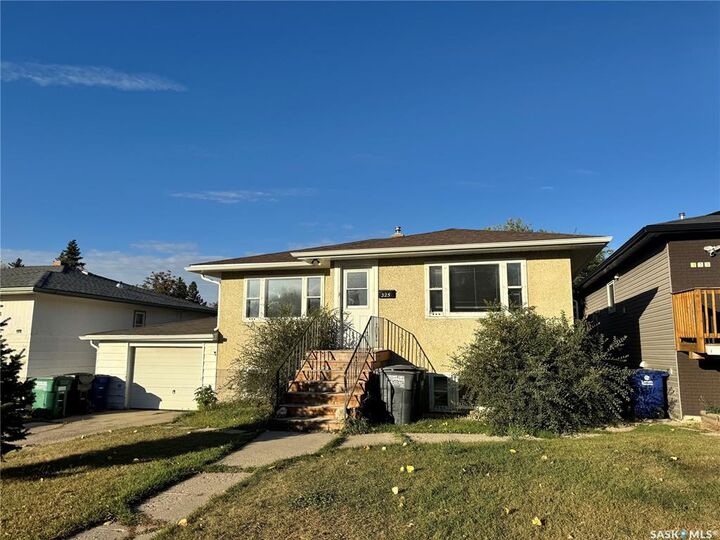 325 V Avenue S  Saskatoon SK S7M 3E4 photo