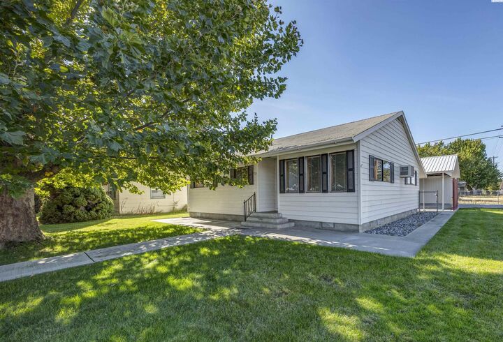 713 Sanford Ave  Richland WA 99352 photo