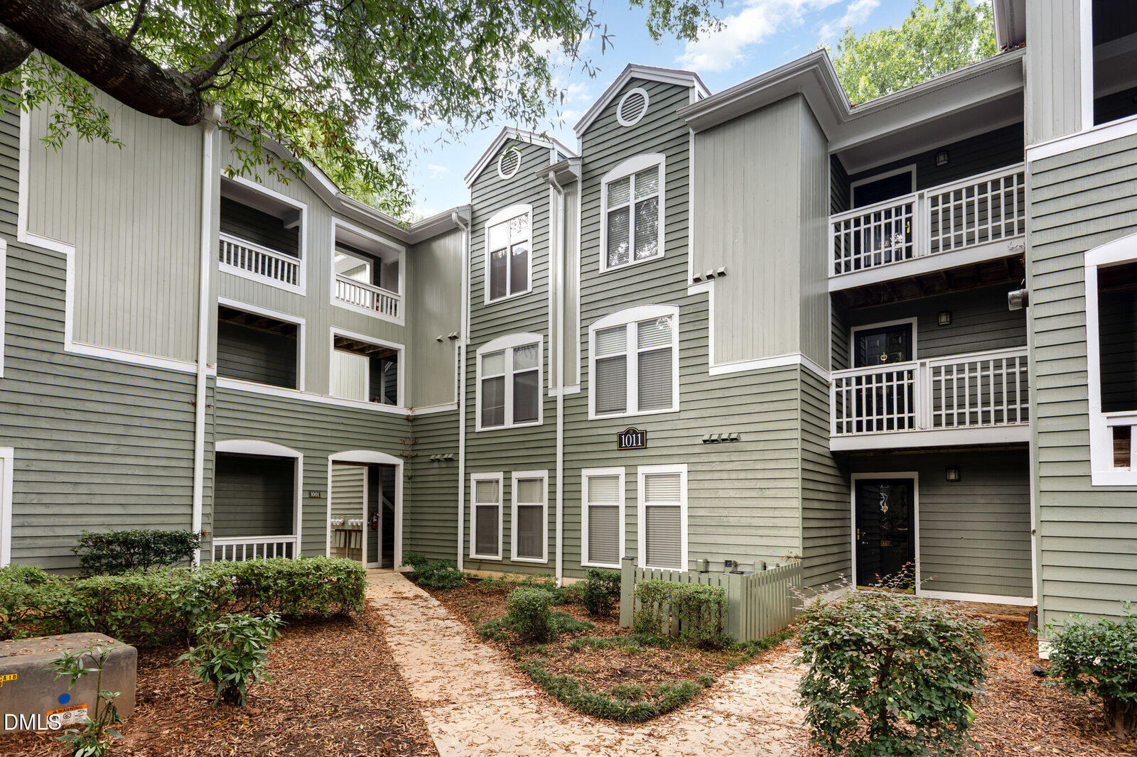 Property Photo:  1011 Nicholwood Drive 301  NC 27605 