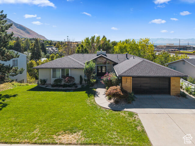 Property Photo: 3554 E Suniland Cir S UT 84109