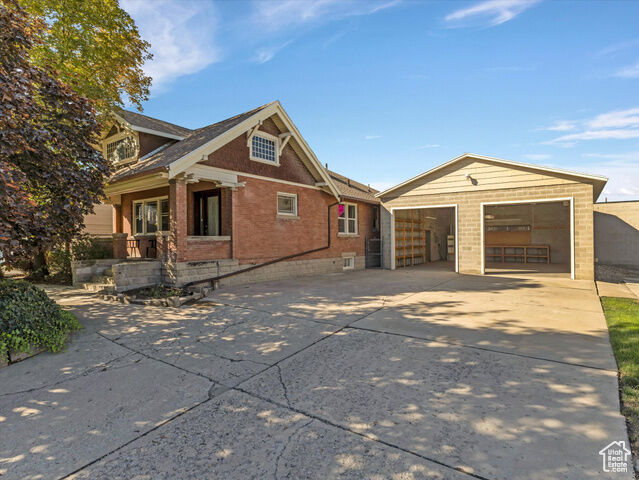 Property Photo:  4320 S Commerce Dr  UT 84107 