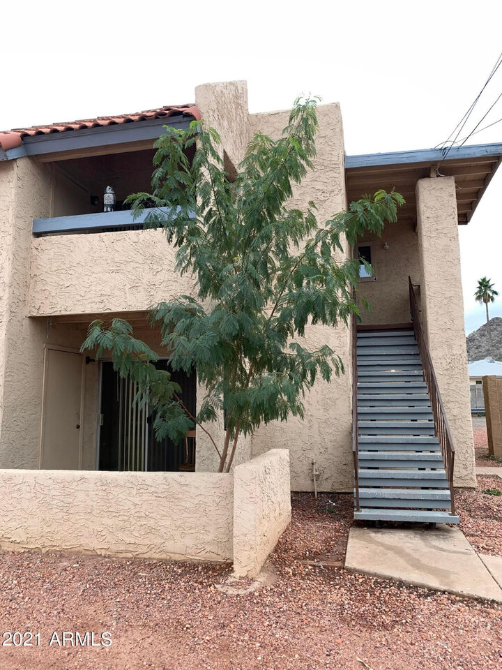 Property Photo: 2217 E Cactus Road 4 AZ 85022