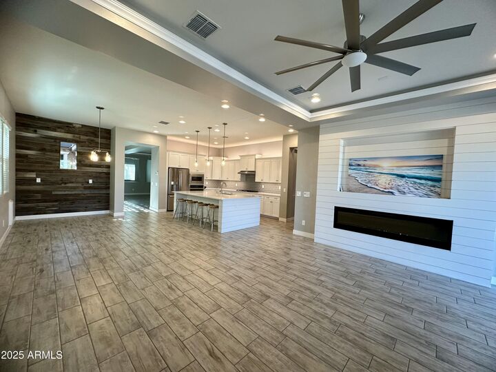 Property Photo: 4230 E Ronald Street AZ 85295