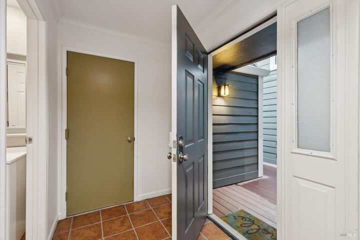 Property Photo: 602 Marylyn Circle CA 94954