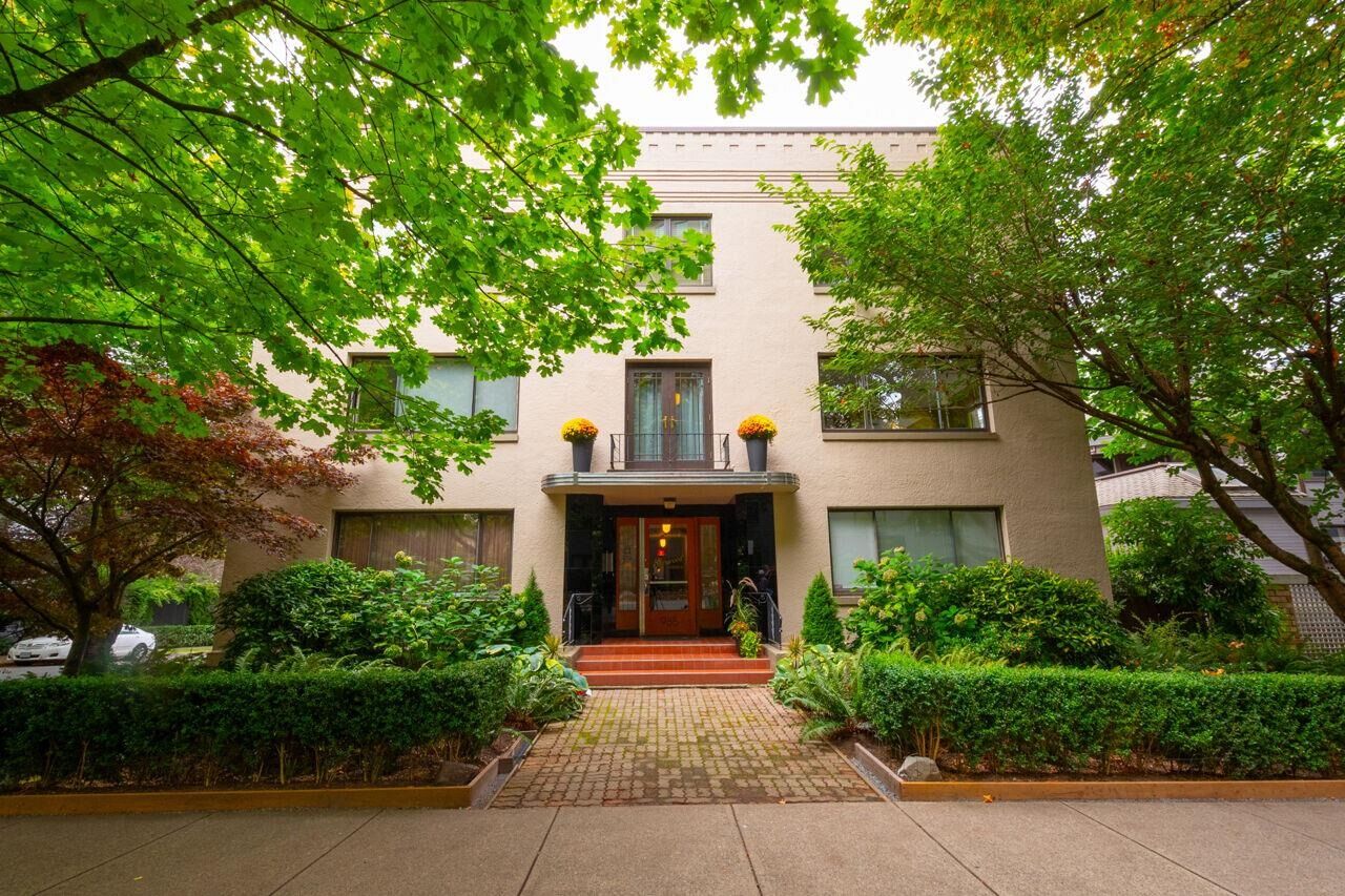 Property Photo:  985 Jervis Street 103  BC V6E 2B7