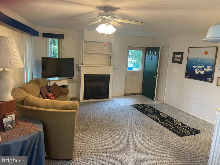 Property Photo: 6 Weeping Willow Court MD 21811