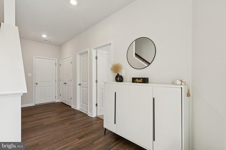 Property Photo:  1636 Field Sparrow Terrace NE  VA 20176 