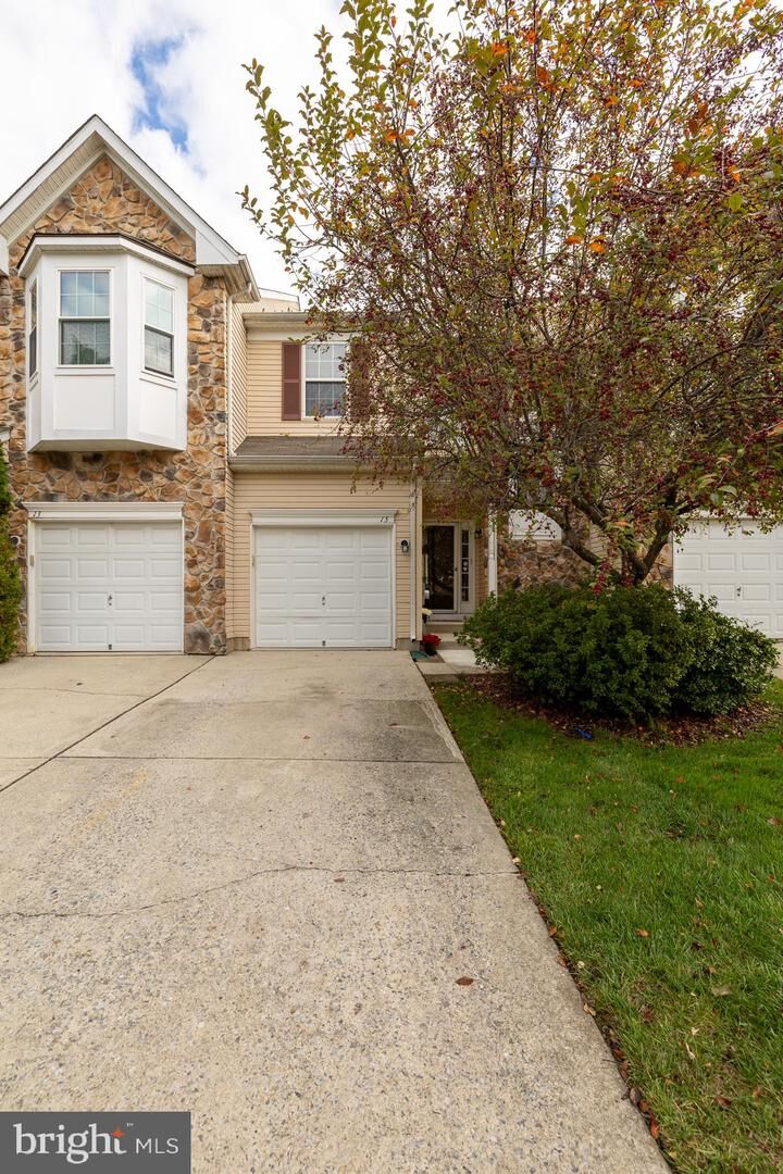 Property Photo: 15 Wyndham Court NJ 08505