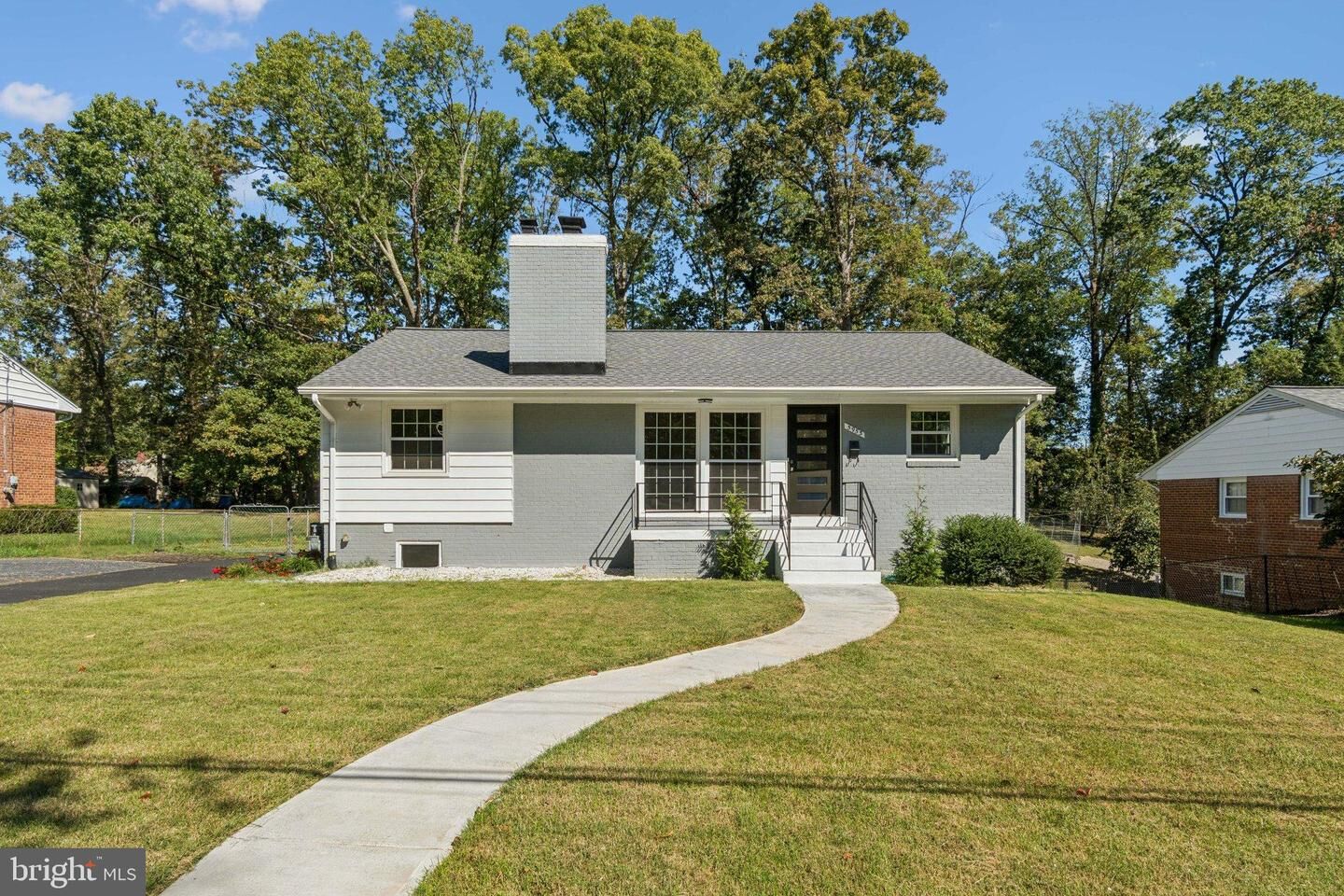 Property Photo: 5953 Lowell Avenue VA 22312