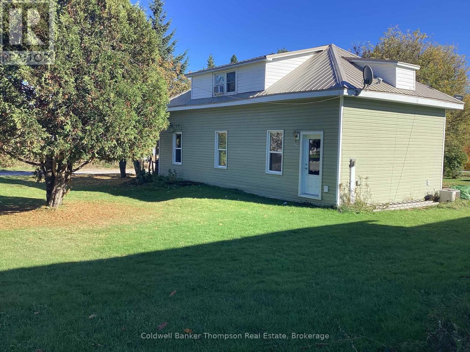 Property Photo: 204 Queen Street ON P0A 1C0