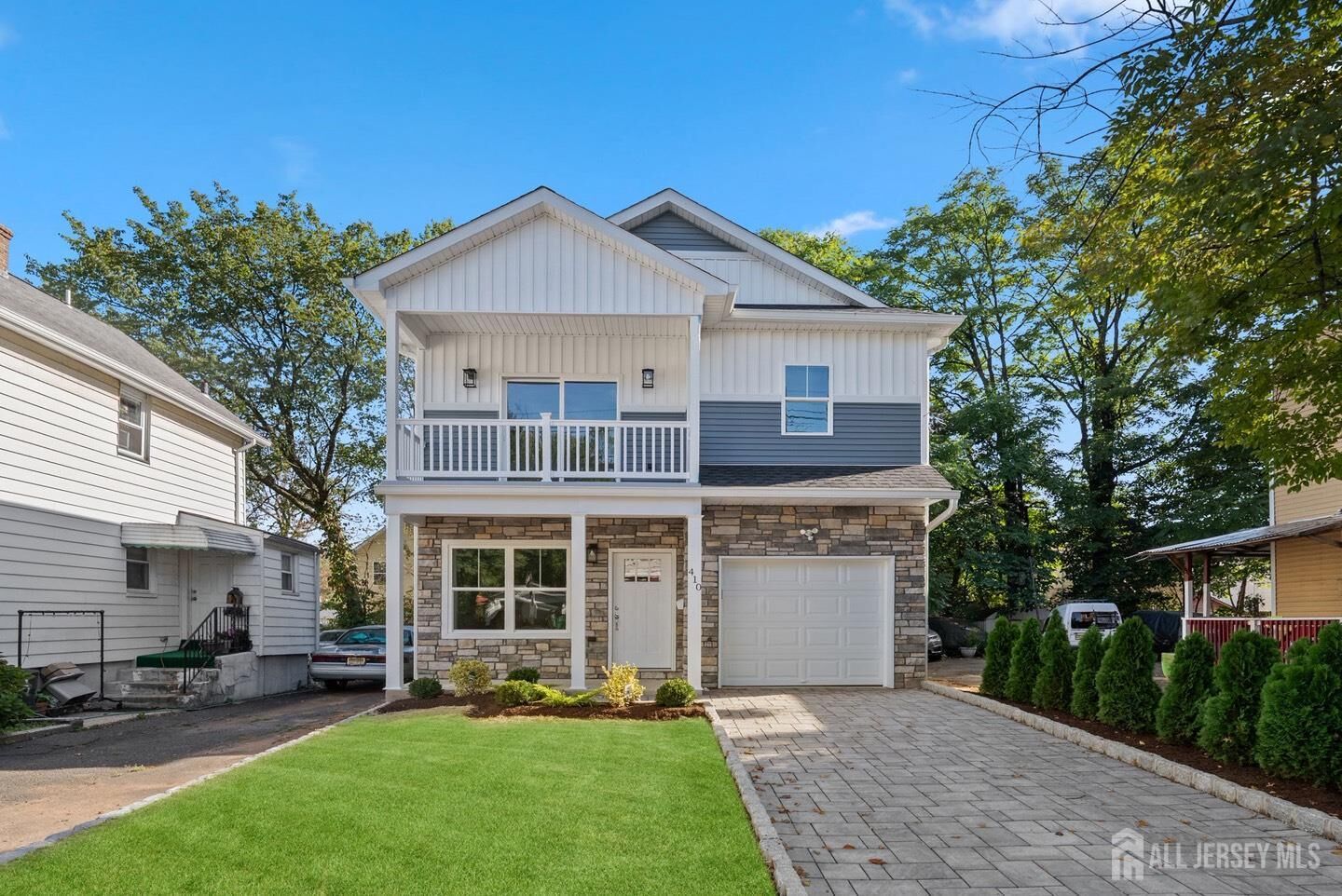 Property Photo: 410 Morris Place NJ 07203