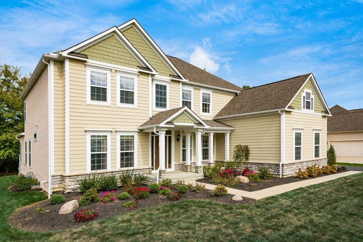 Property Photo: 6504 Shadewater Drive OH 43026