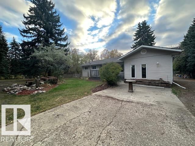 52349 Range Road 233 145  Rural Strathcona County AB T8B 1C8 photo