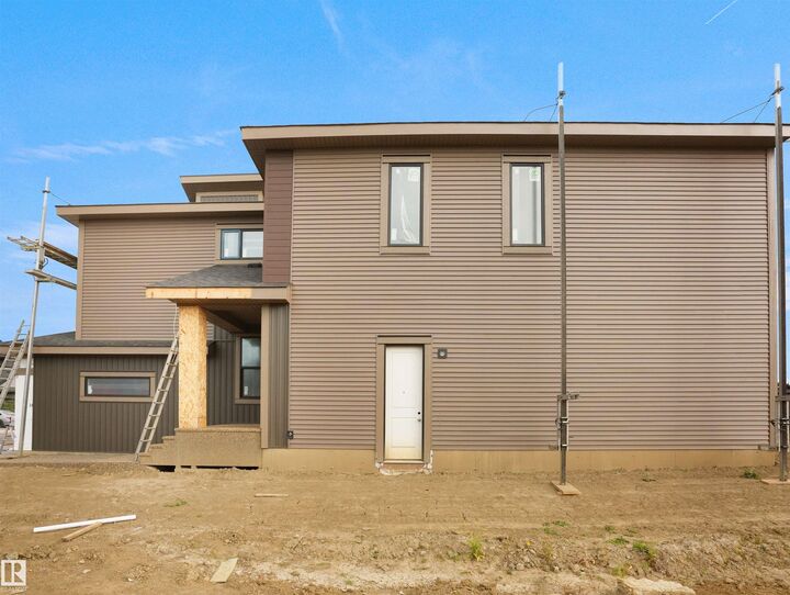 Property Photo: 3970 Ginsburg Crescent NW AB T5T 4V1