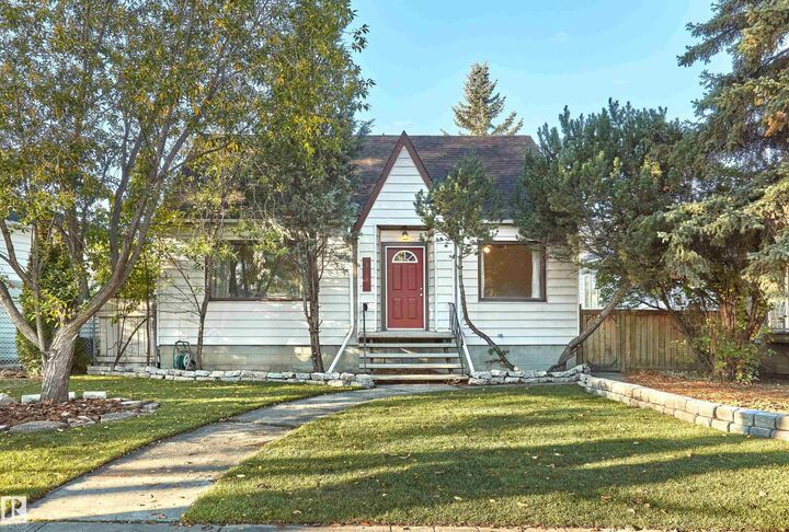 9203 Connors Road NW  Edmonton AB T6C 4B8 photo