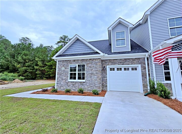 Property Photo: 946 Kensington Park Road NC 28311