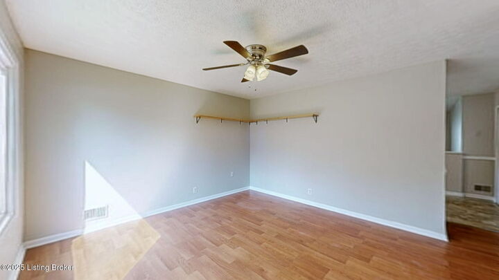Property Photo:  4707 John Law Ct  KY 40272