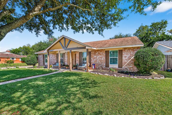 Property Photo: 16903 Paint Rock Road TX 77546