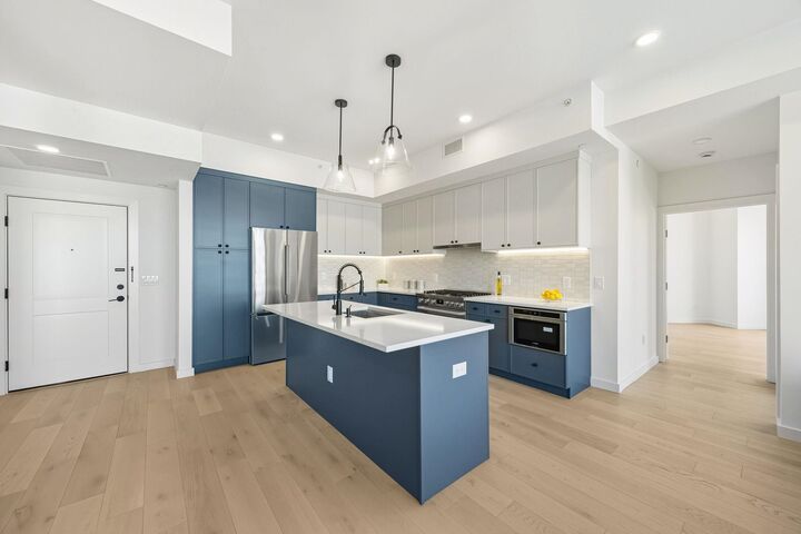 Property Photo: 425 3rd St 401 NJ 07302