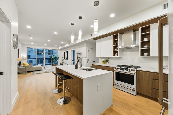 Property Photo: 160 Brunswick St 302 NJ 07302