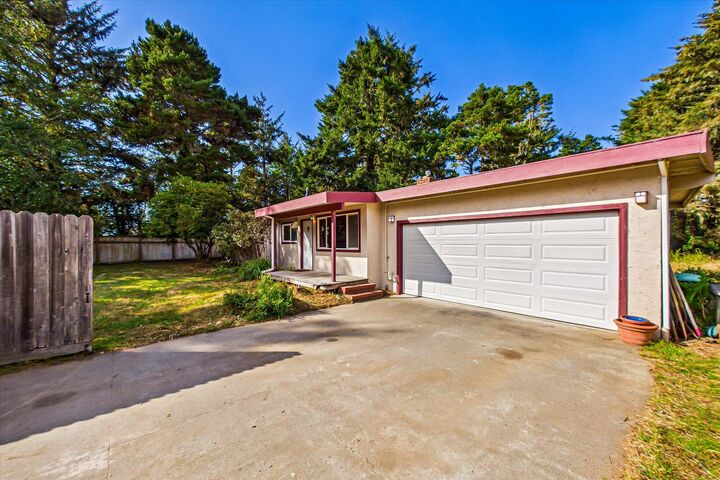 Property Photo:  755 Eucalyptus Road  CA 95519 