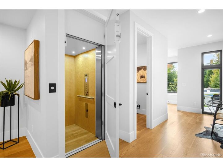 Property Photo:  340 Jackson St  CO 80206 