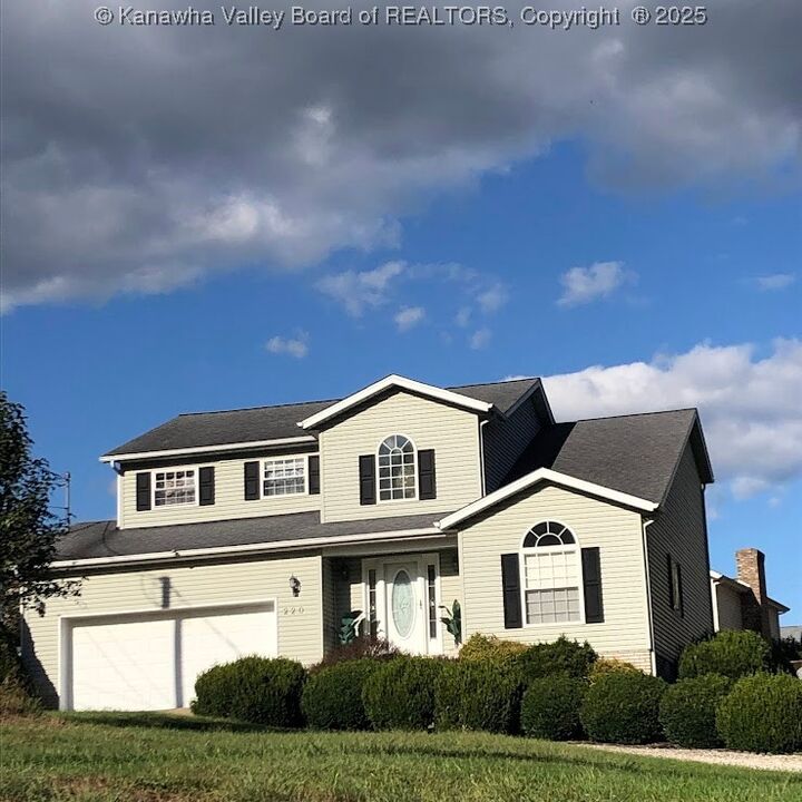 220 Crestview Drive  Charleston WV 25302 photo