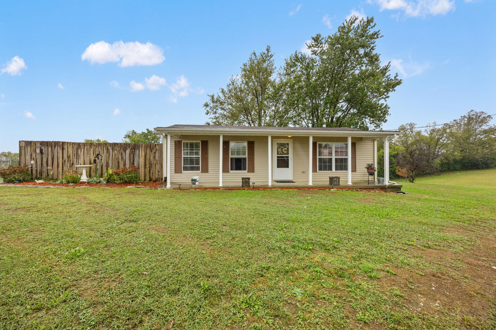 Property Photo: 915 Mule Shed Lane KY 40475
