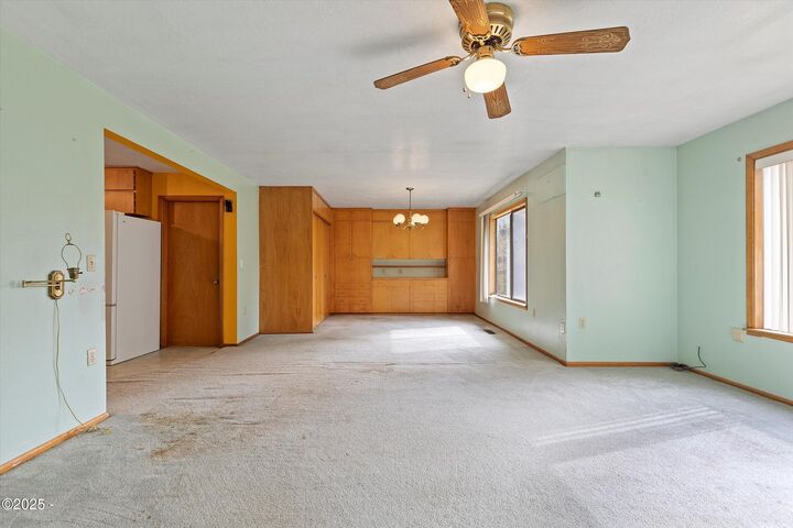 Property Photo: 1153 S Drift Creek Road OR 97367