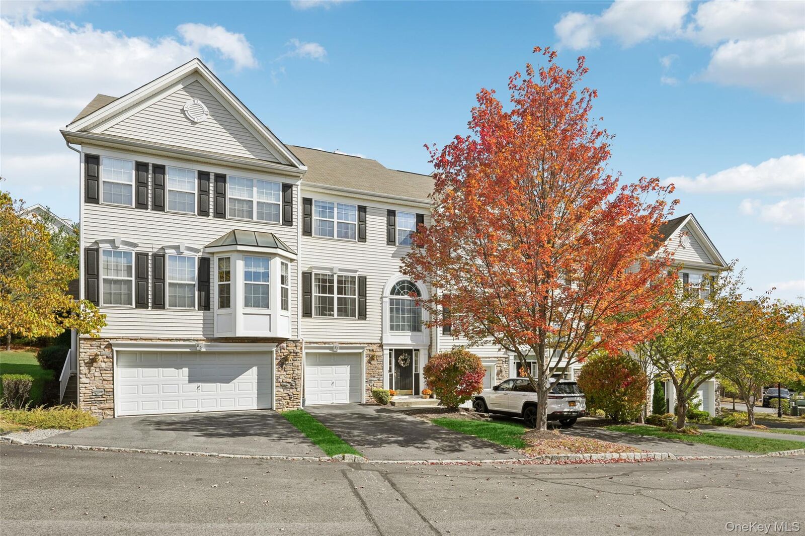 Property Photo: 87 Barr Lane 87 NY 10950