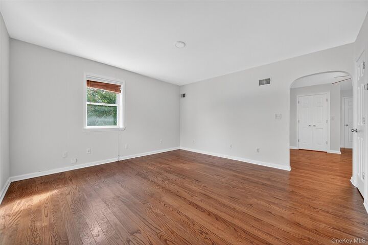 Property Photo: 17 Lafayette Avenue 3 NY 10993