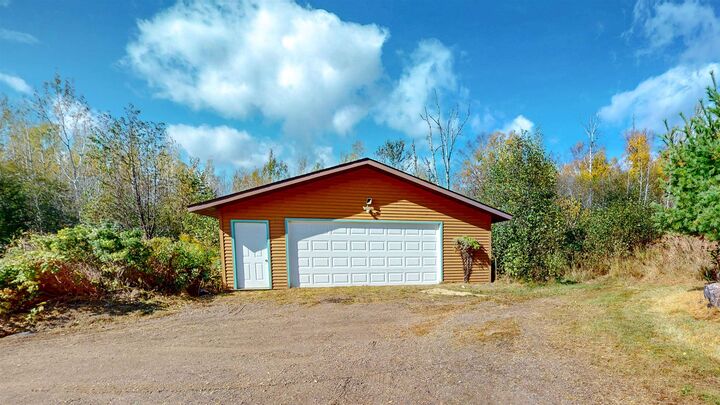 Property Photo: 2895 Hwy 61 E MN 55604