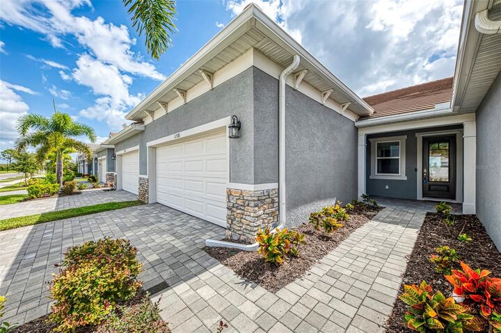 Property Photo: 12381 Asana Court FL 34293