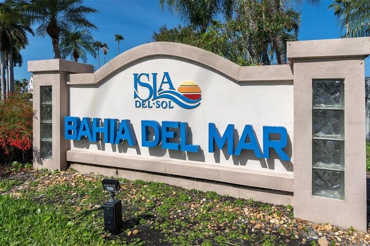 Property Photo: 6000 Bahia Del Mar Circle 132 FL 33715
