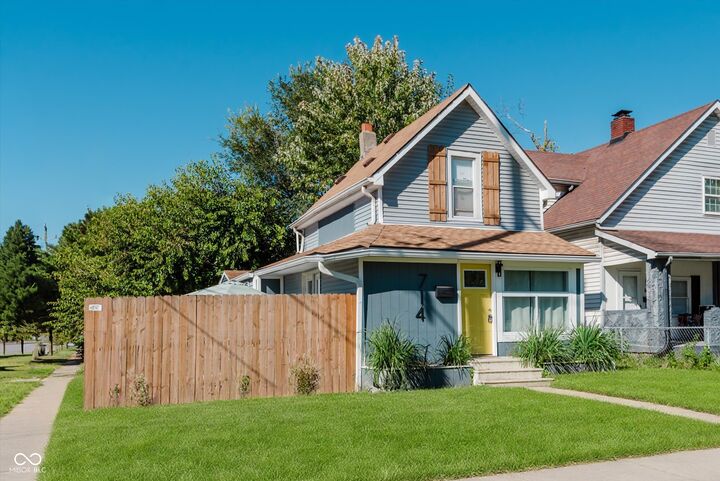 Property Photo: 714 S Keystone Avenue IN 46203