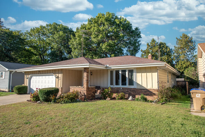 Property Photo: 3014 89th St WI 53142