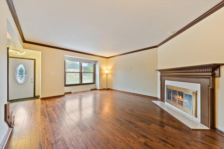 Property Photo: 2057 Chateau Ct WI 53024