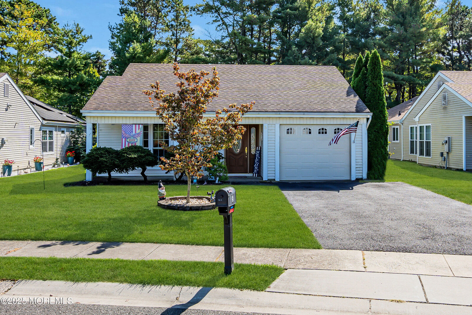 Property Photo:  5 Tarworth Terrace  NJ 08759