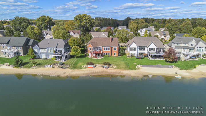 Property Photo: 7074 Nantucket Drive SW MI 49315