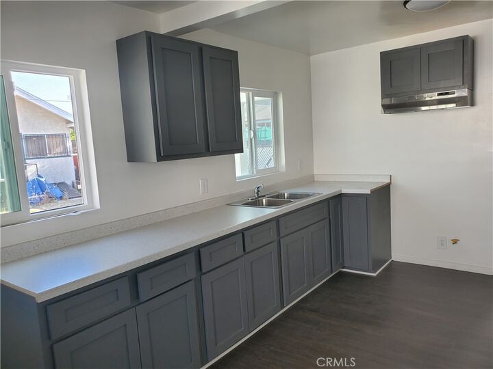 Property Photo:  837 W W Gage Ave  CA 90044