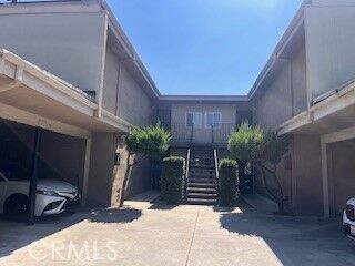 Property Photo: 620 620 E 6th CA 91702