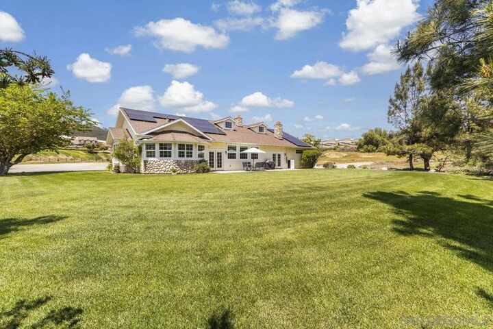 Property Photo:  3232 N Twin Oaks Valley Rd  CA 92069 