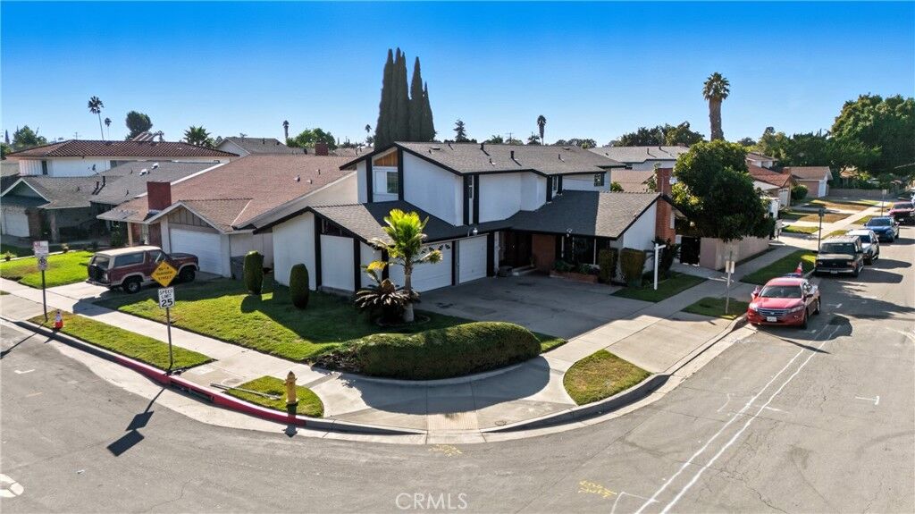 Property Photo:  4276 4276 Lavinia  CA 90262 