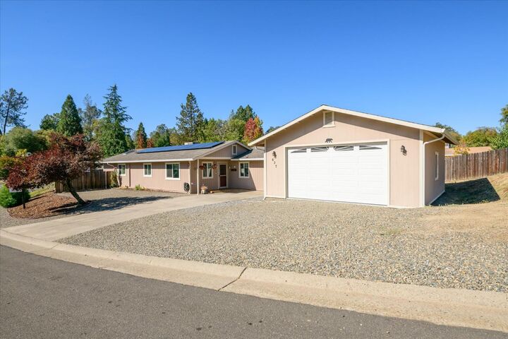 637 Cappella Drive  Diamond Springs CA 95619 photo